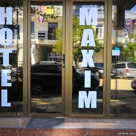 Maxim Mini Hotell Batumi Exteriör bild