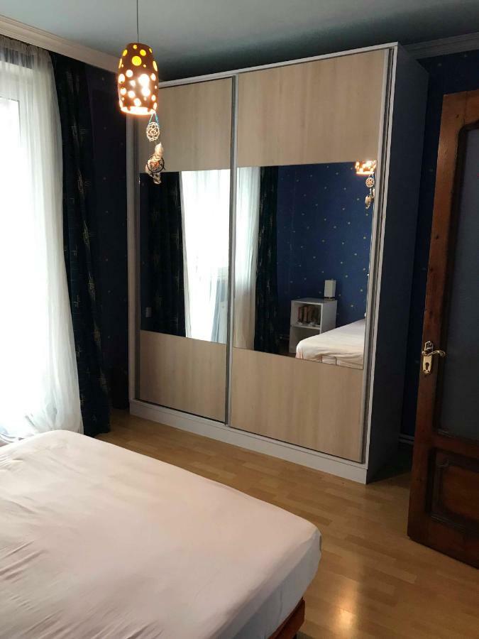 Maxim Mini Hotell Batumi Exteriör bild